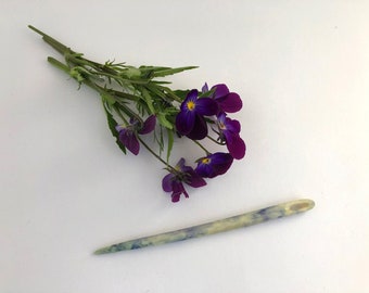 Elk Bone Needle Dyed with Pansy, Viking Art, Viking Age, Natural tool