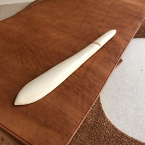 Bone Folder for Leather Craft and Leather Polishing, Leather Tool. Bone Tool, Ancient Tool for your Crafts.