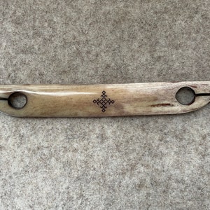 Elk Bone Inkle Shuttle Weaving, Dyed with Plants, Ancient Tools, Natural and Eco Friendly, Decorated with Engraving