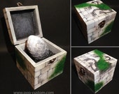 Tomb Raider Dragon Egg - Game Of Thrones - Mother of Dragons