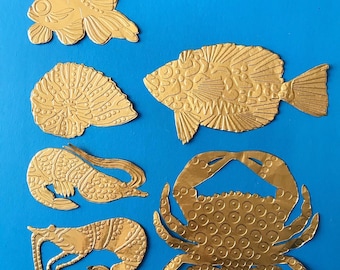 Hand-made aquatic ex-votos