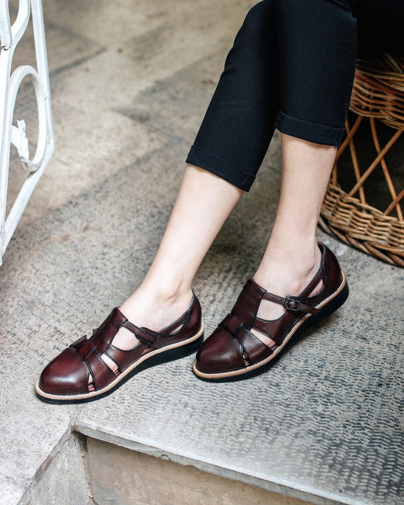 women's leather oxford