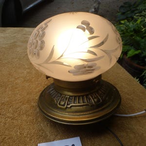 Vintage Antique Brass Glass Ceiling Light Flush Mount Fixture 6125 C
