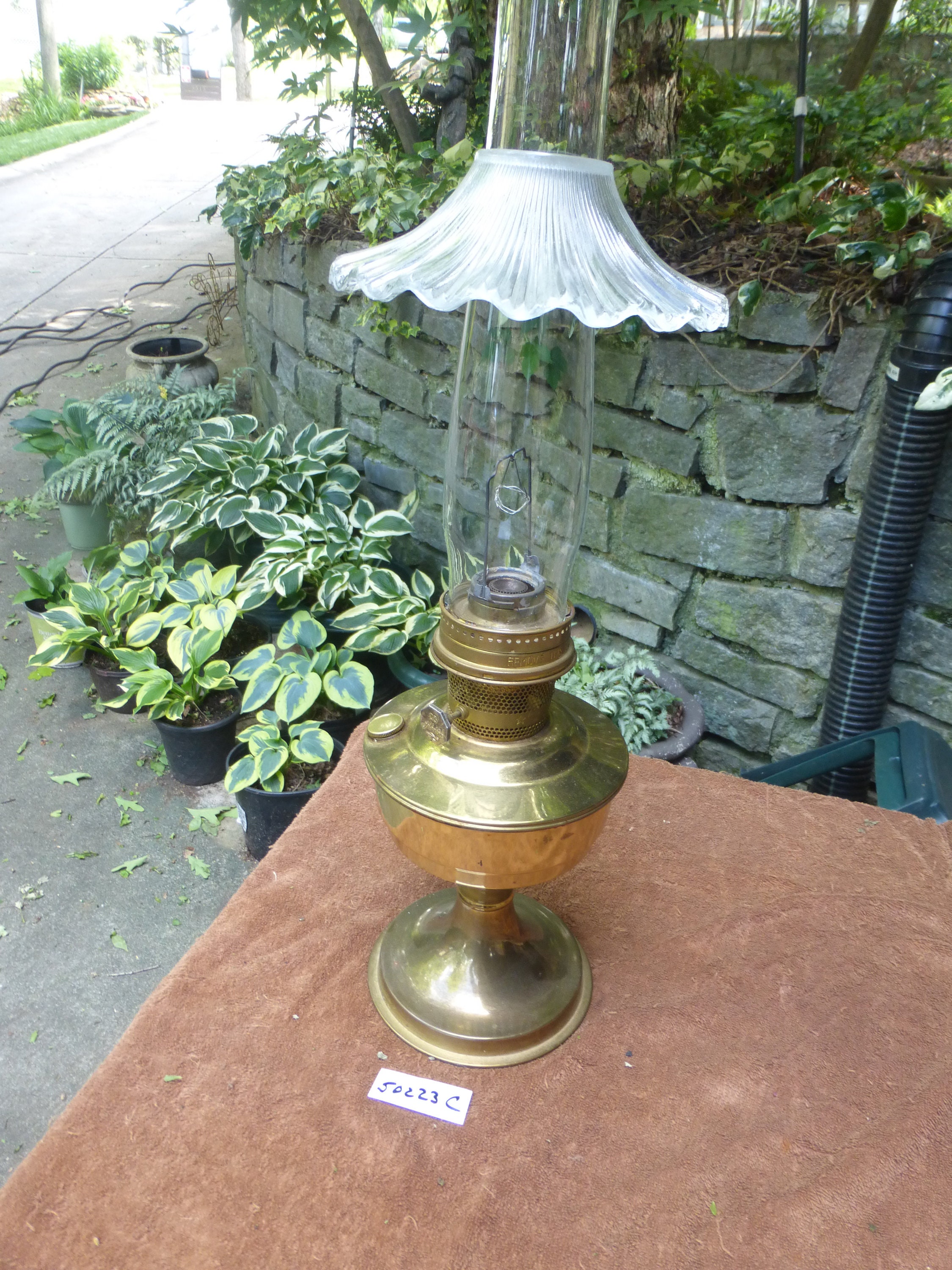 Stunning antique aladdin lamp for Decor and Souvenirs 