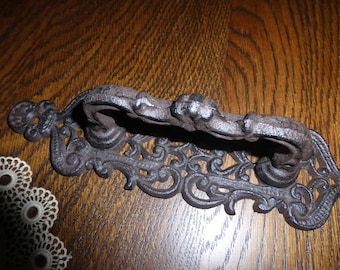 Rustic Cast Iron Handle Screen Door Pull 112523 A