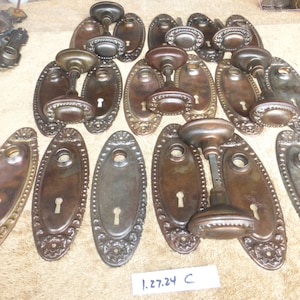 Vintage Antik 1895 29-delars viktoriansk dörrbeslagset 1.27.24 C