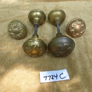 Vintage Antique Brass 6 Pc Nouveau Door Knobs 7724 C