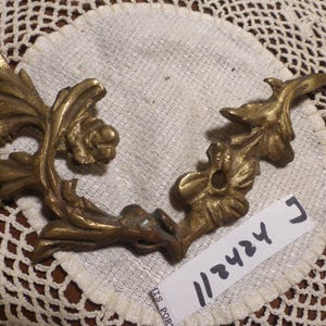 Vintage Antique Victorian Cast Brass Ormolu Escutcheon Decoration  112424 J