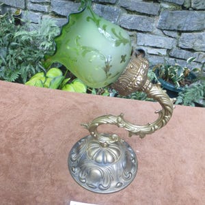 Aplique de pared de latón fundido antiguo vintage 82523 G