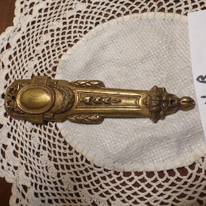 Vintage Antique Victorian Cast Brass Furniture Ormolu Hardware Rococo 112424 B