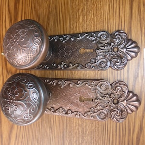 Vintage Antique Ornate 4 PC Cast Iron Door Hardware Set 120421 D