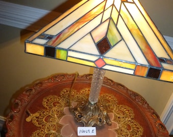 Vintage Antique Stained Glass Table Lamp 112023 E