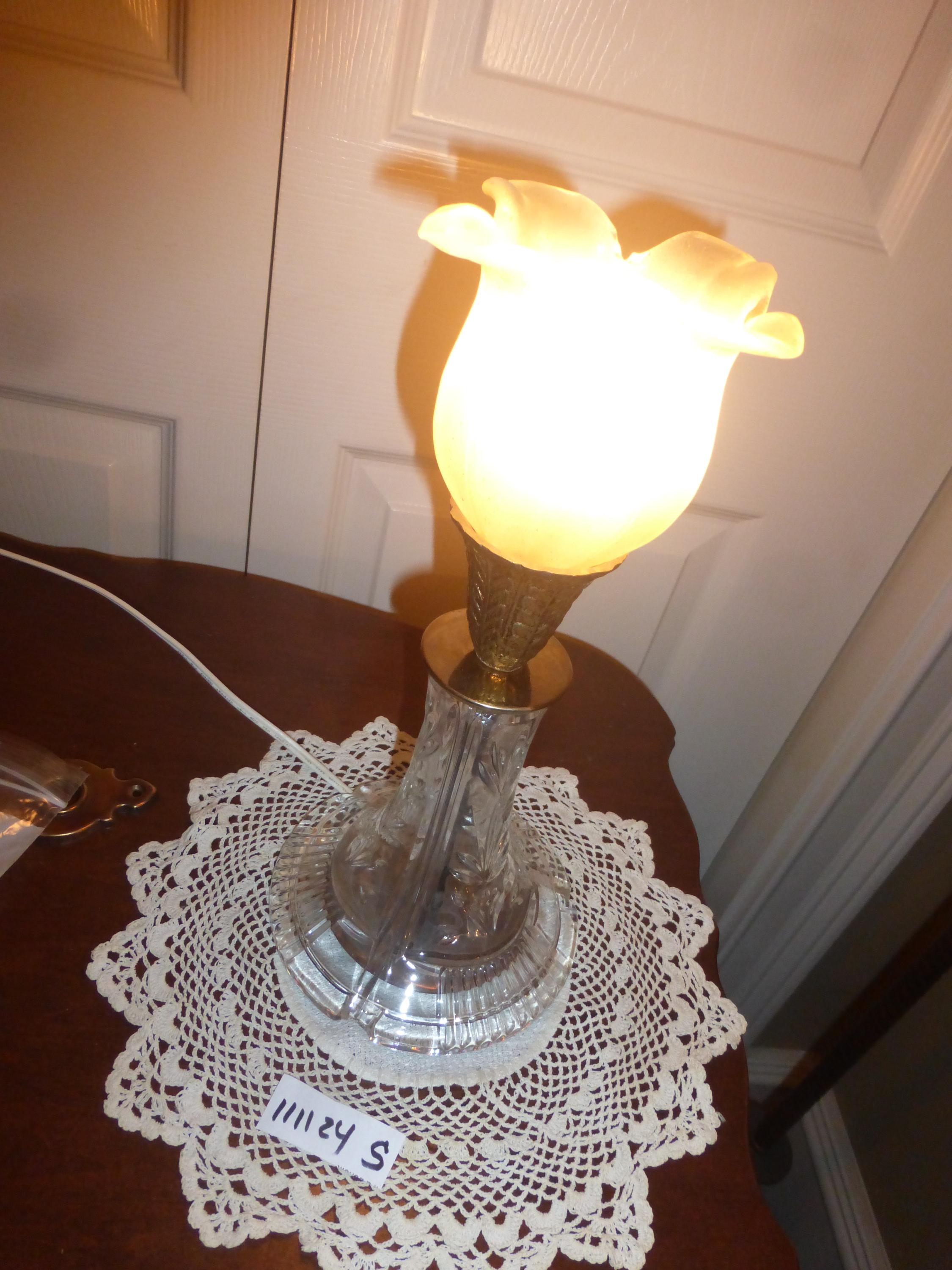 ヴィンテージ アンティーク ビクトリア朝 ガラス チューリップシェード