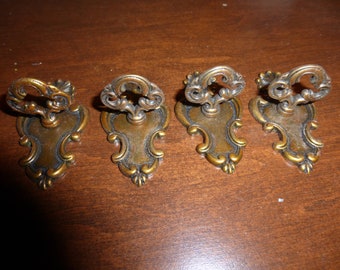 Vintage Antique Brass Cabinet Drawer Pulls Furniture Accents  12121 AA