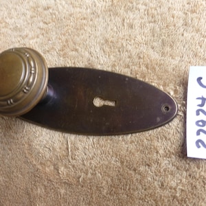 Vintage Antique 2 Pc Brass Oval Victorian Door Hardware  22924 C