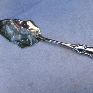 Large vintage Art Deco/Nouveau silver plate server 11.5&quot;