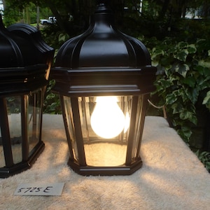 ONE Vintage Antique Minka Brass Porch Light Lantern Sconce Fixture 5725 E