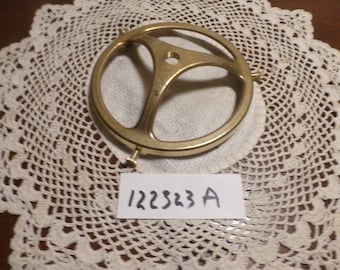 Soporte de pantalla de latón fundido italiano de 4", rosca central hembra de 1/8 ips, latón sin terminar 122323 A