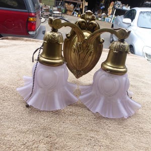 Vintage Antique  Brass Victorian Wall Mount 2 Arm Sconce 21426 A