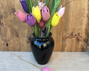 Handgemaakte keramische tulpenbloem: bloemstuk voor altijd