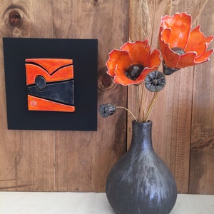 Confezione regalo di fiori di papavero - 2 fiori/vaso di papavero in ceramica arancione / teste di semi in ceramica e mais per la decorazione della tavola, matrimonio, ricordo di compleanno