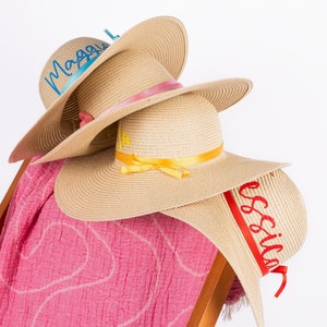 Custom Beach Hat | Personalized Straw Floppy Bridesmaid Hat | Bride Gift Floppy Sun Hat for Honeymoon | Bachelorette party | Bridesmaid Gift