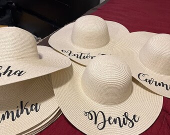 Sombrero de playa personalizado / Sombrero de dama de honor flexible de paja personalizado / Sombrero de sol flexible de regalo de novia para luna de miel / Despedida de soltera / Regalo de dama de honor