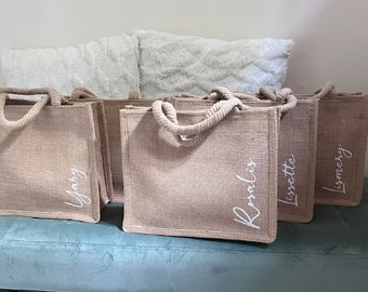 bachelorette party bag for bridesmaid gift set, custom beach bag for wedding favor , personalized jute burlap tote bag with zipper for bride