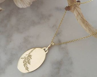 14k gold flower necklace, vintage style oval pendant, unique personalized pendant, floral engraving necklace