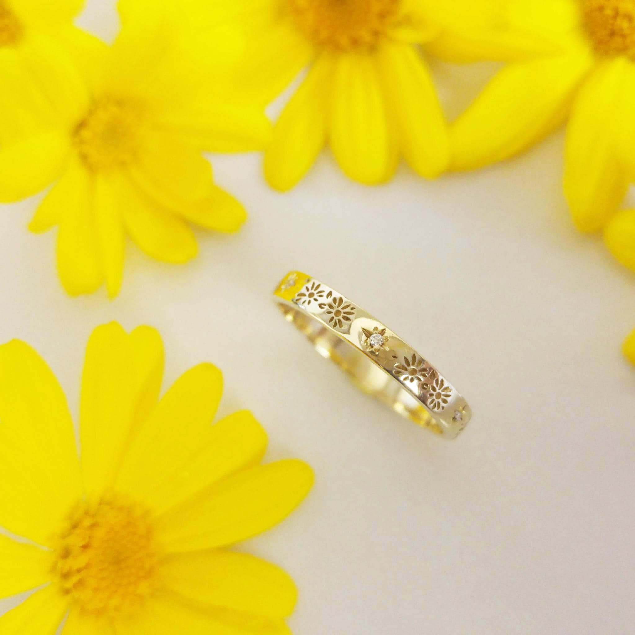 Floral Wedding Band Unique Wedding Band for Women Daisy Etsy