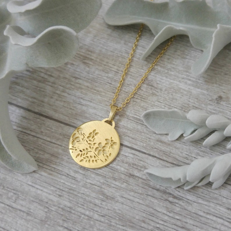 Gold flower pendant, floral necklace, 14K gold necklace for women, vintage style flowers necklace, flowers pendant, unique flower pendant image 4