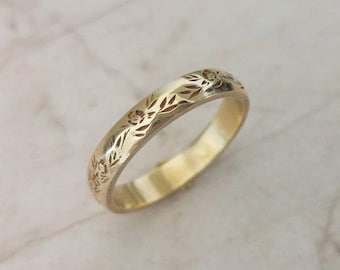 Flower wedding band, vintage style floral ring for women , personalized Valentine's day gift