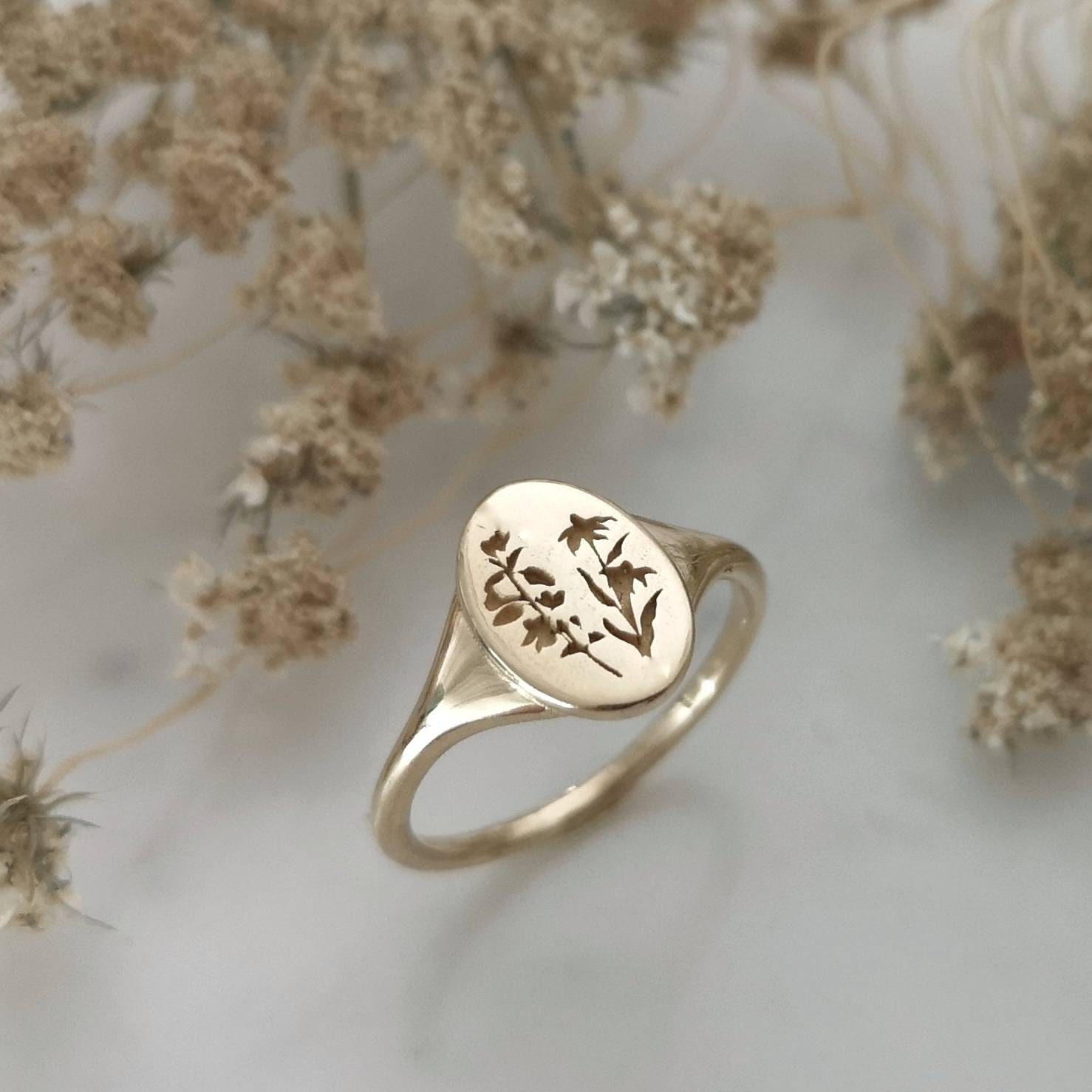 Wildflowers Signet Ring, 14k Gold Floral Signet, Birth Flower Ring