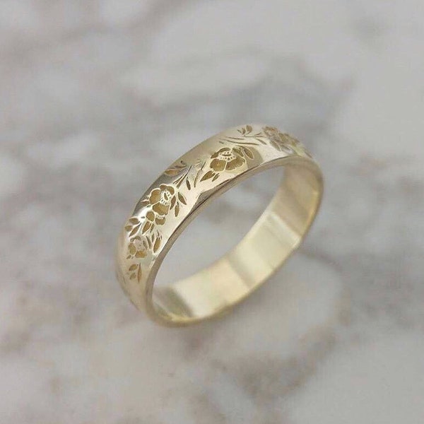 Flower wedding band, vintage style floral ring for women, engraved flower ring , personalized Valentine's day gift