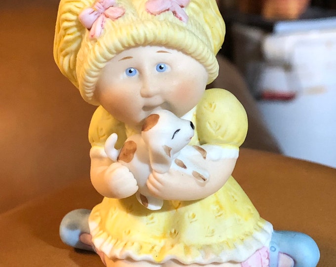 Cabbage Patch Kids Figurine, GIRL With PUPPY, collectible Statue