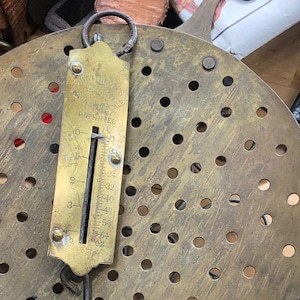 Vintage Chatillons Brass Hook Scale: 64 Ounce Package Scale