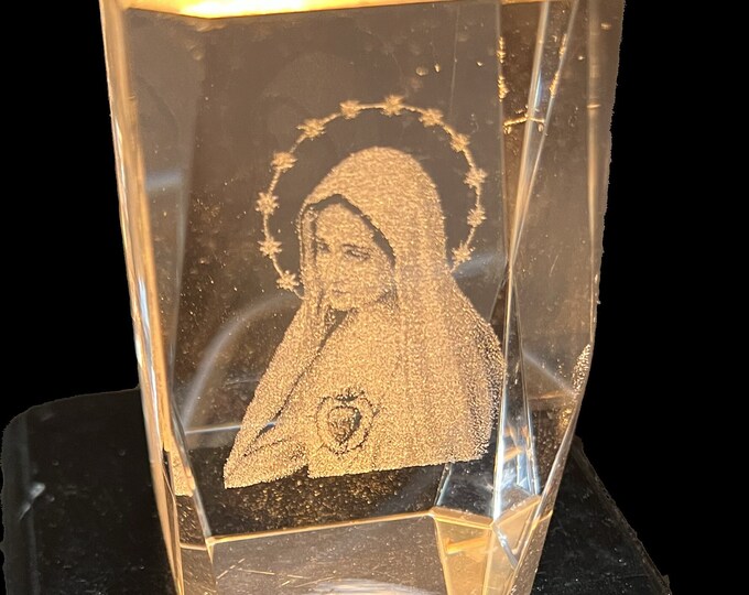 Virgin Mother Blessed Mary Portable Lamp, Lighted Religious Holy Hologram Glass Night Light.  Cm