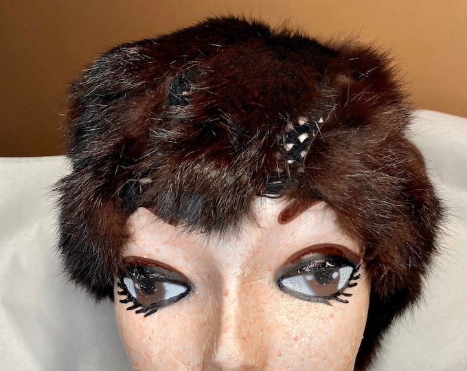 Fur Fashion Hat, Women’s crocheted fur beanie cap, mid century style