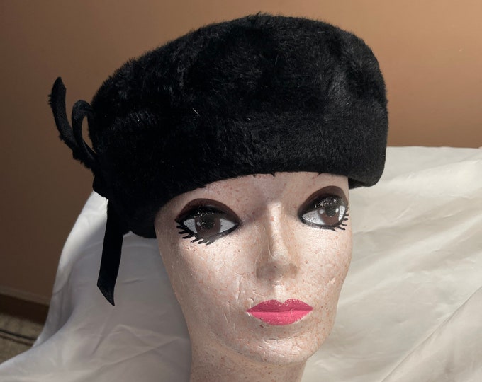 Black Women’s Mid Century Hat, Funeral Pillbox Hat