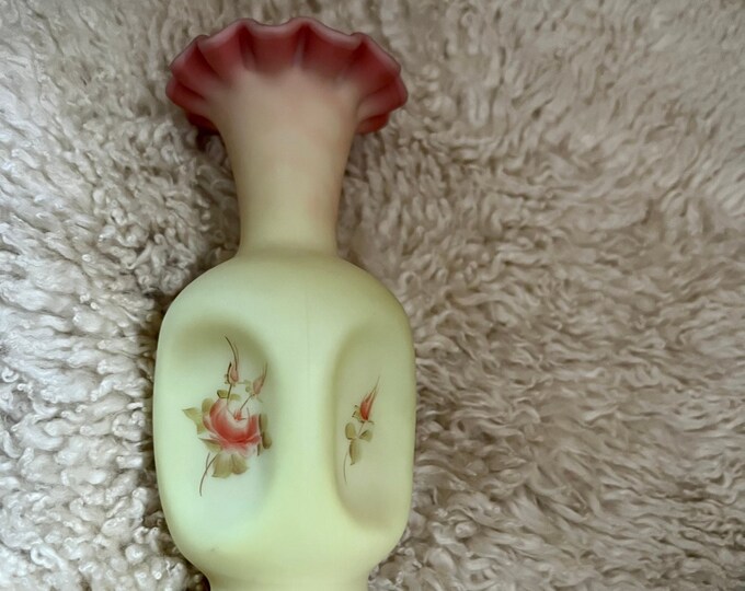 Rose Bud Vase, Green Vase Gift, Country Cottage Decoration