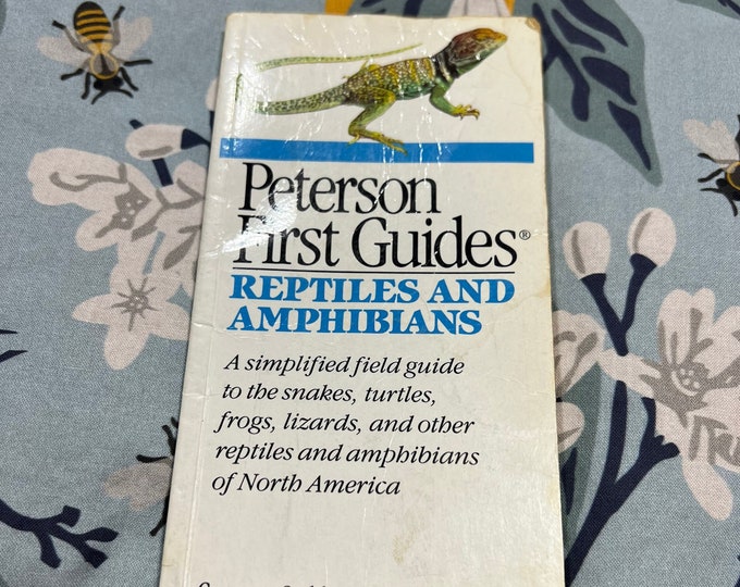 Reptiles and Amphibians Reference Book, Peterson First Guides Paperback