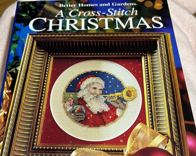 A Cross Stitch Christmas Book, Holiday Needlecraft Hardback, Celebrations In Stitches,
