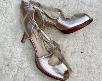 Gold Women’s Shoes, High Heel Shiny Pumps,  Sparkle Party Heels