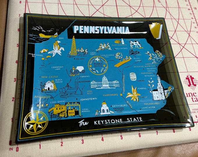 Pennsylvania Dish, Glass Vintage Souvenir Key Plate, Collectible
