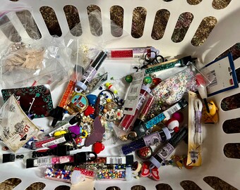 Lot of Beads, Jewelry Making Craft, Miscellaneous Charms