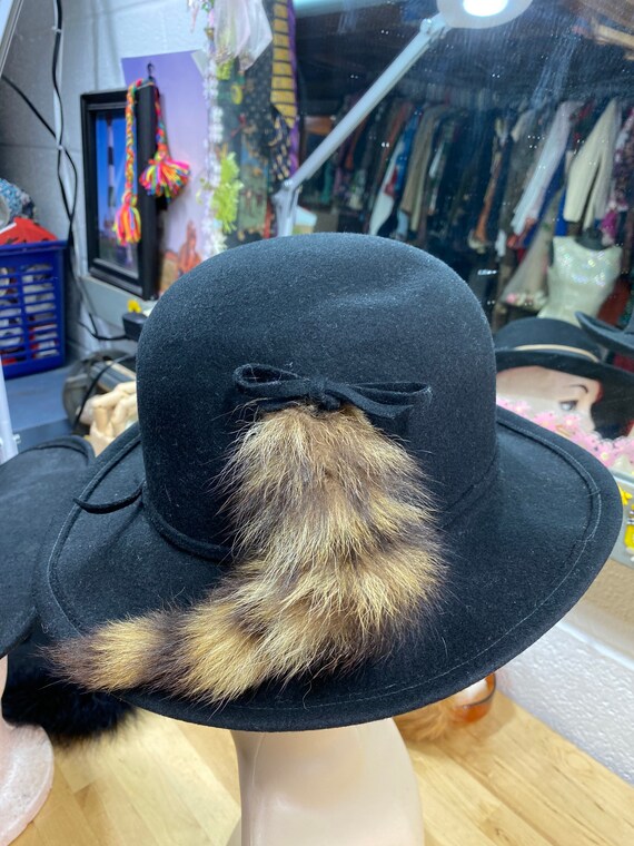 Black wool bowler hat hotsell