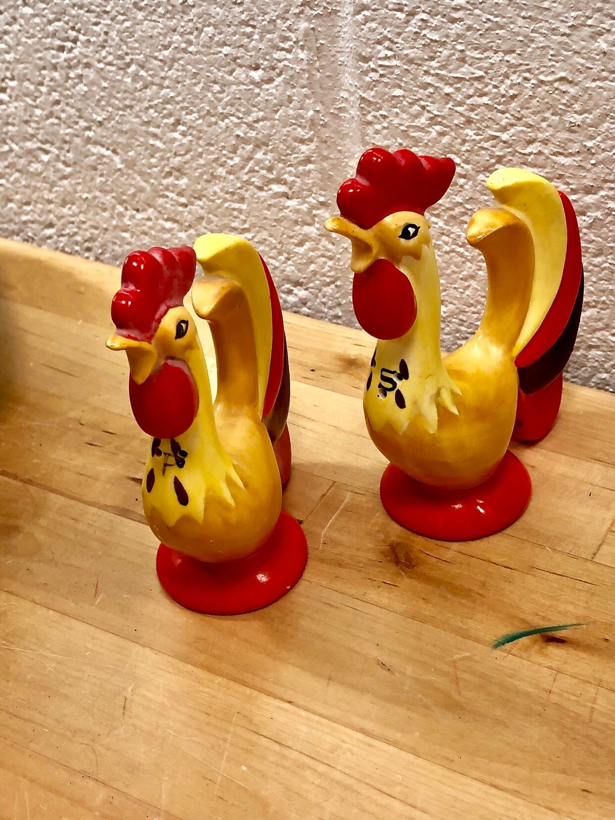 Rooster Salt and Pepper Shaker Set, Mid Century Holt Howard Roosters
