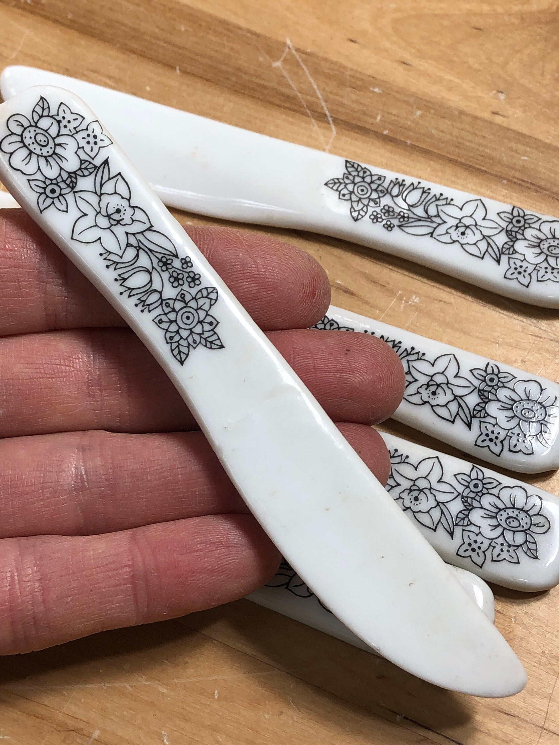 White Glass Knife Set, Vintage White and Black Kitchen Knives, Cottage