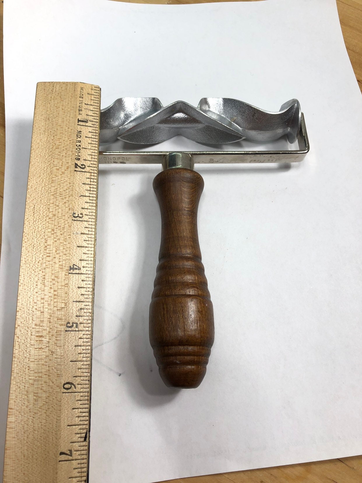 Cookie Cutter, Vintage Baking Utensil, auro geback ausstechrolle