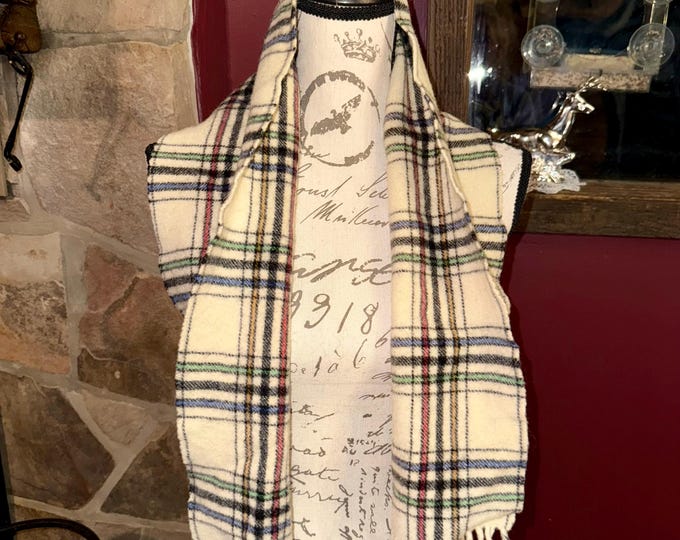 Plaid Winter Scarf, Wool Benetton Fringe Unisex Vintage Neckwear